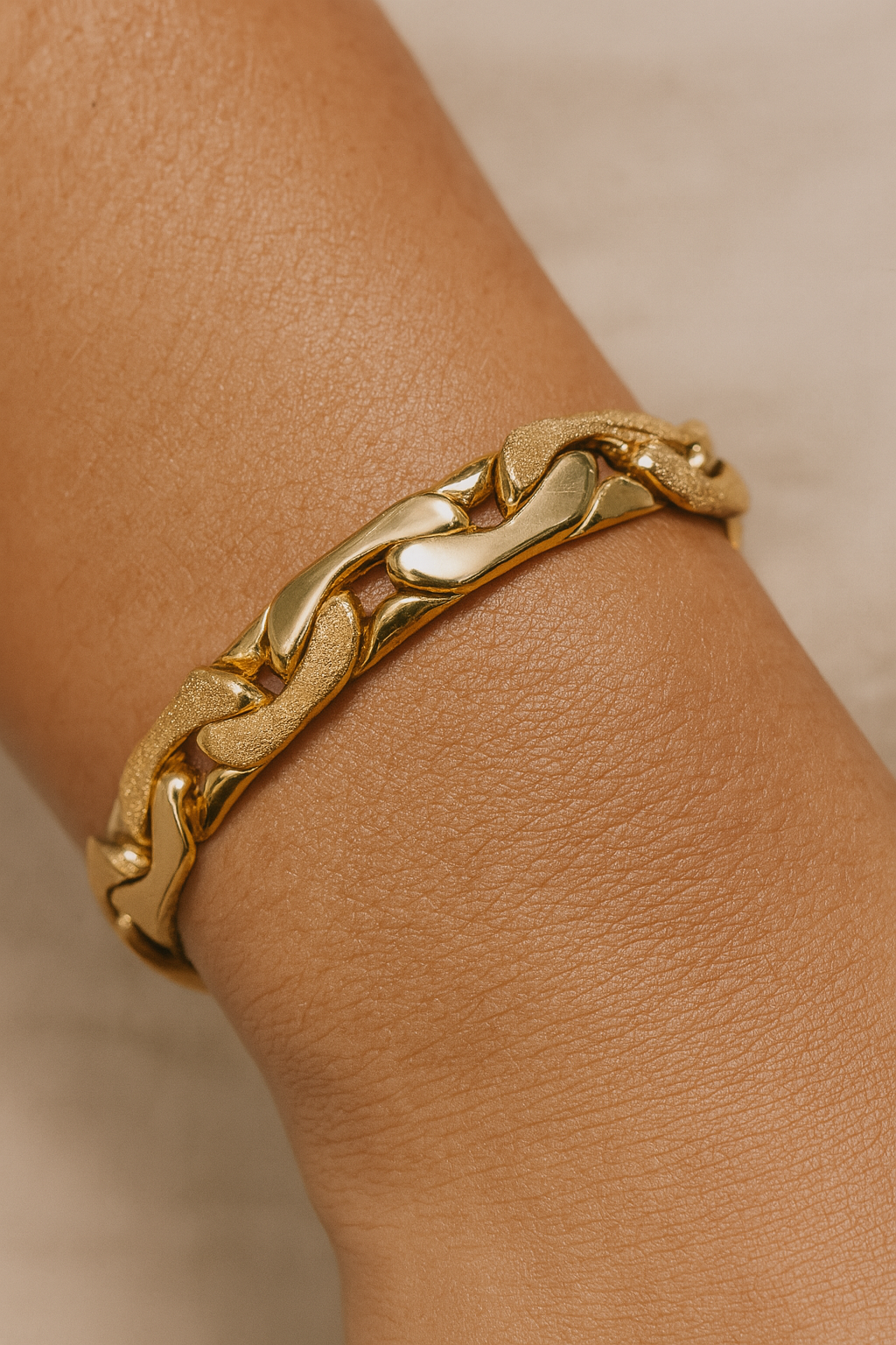 Divine Glimmer Bracelet