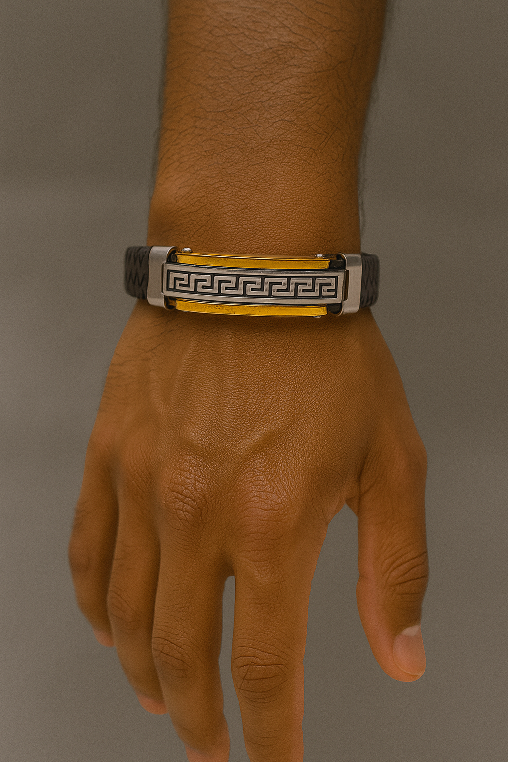 Men's Majestic Gold Bracelet